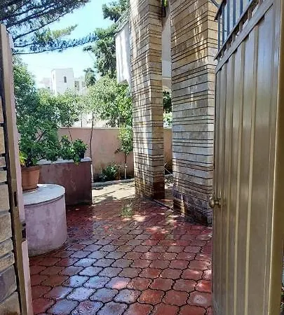 Konukevi Madani Dıraç