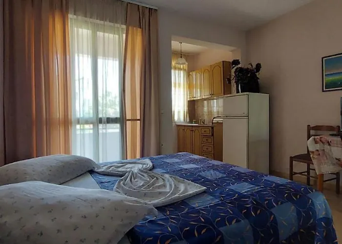 Madani Penzion Durrës